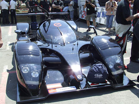 Epsilon Euskadi teamet stiller op med nummer 20 på siden af deres Epsilon Euskadi ee1 racer med Judd motor. Den skal køres af Burgueno, de Castro og Valles.
(Foto: Claude Foubert - Endurance-Info.com)
